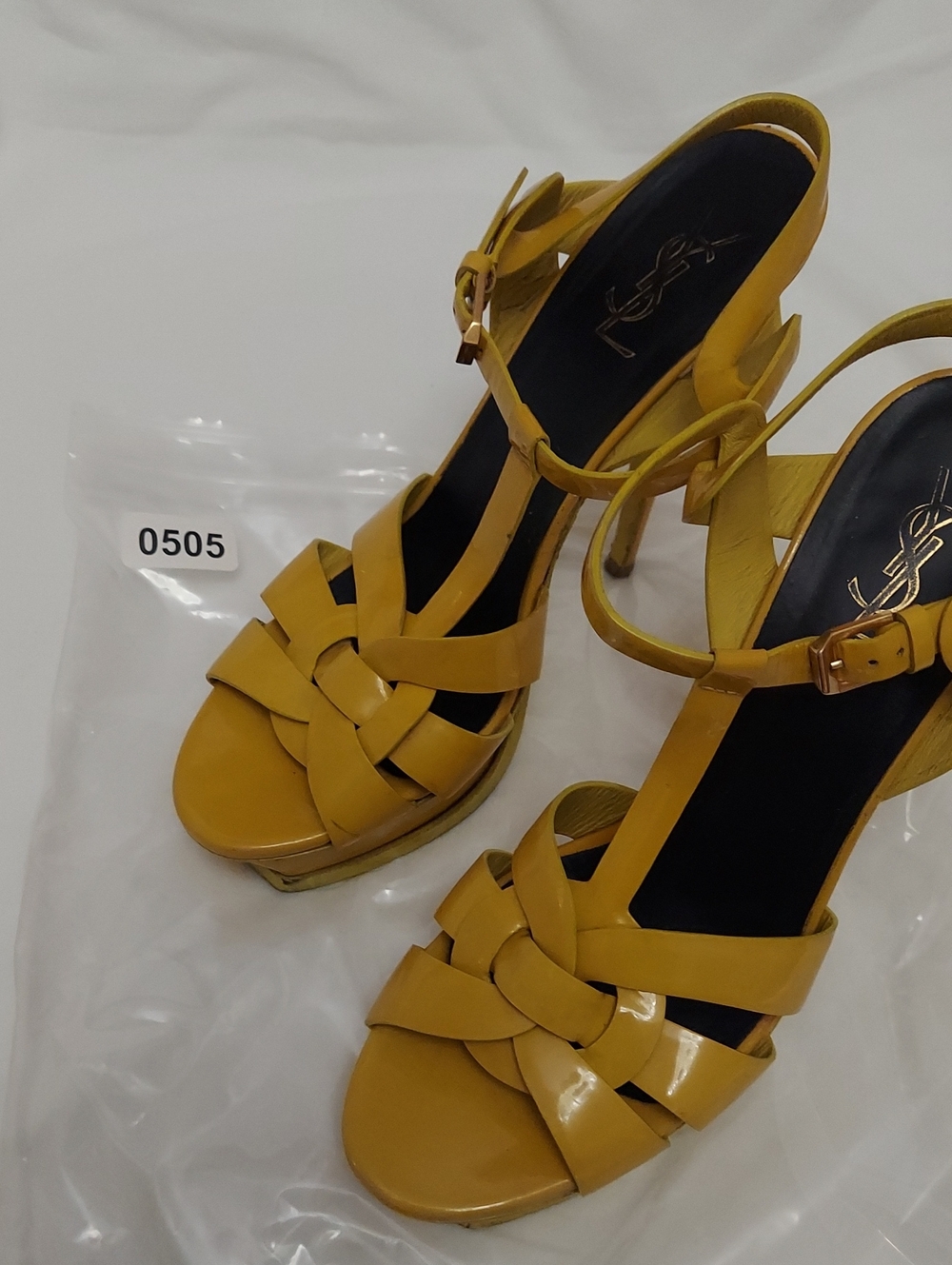Saint Laurent Tribute T-Strap Platform Sandals Womens 10 Patient Leather 6" Heel - Picture 13 of 13